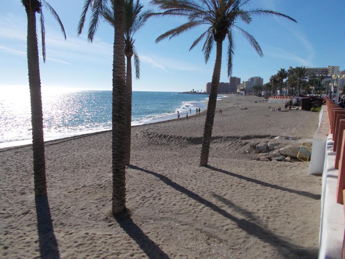 Timon Ii, Luxury 3 Bedroom Beachside Apartment Benalmadena Exterior photo