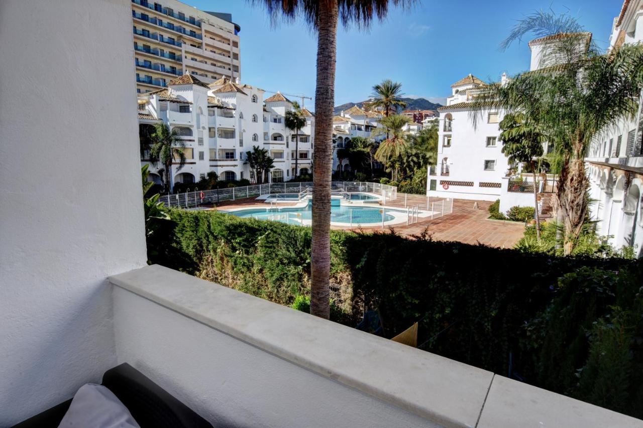 Timon Ii, Luxury 3 Bedroom Beachside Apartment Benalmadena Exterior photo